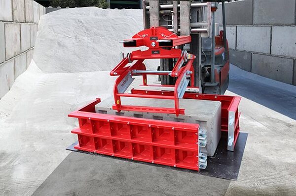 concrete lego block mould and lifting clamp